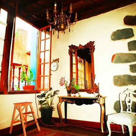 בית הארחה Casa La 2*
